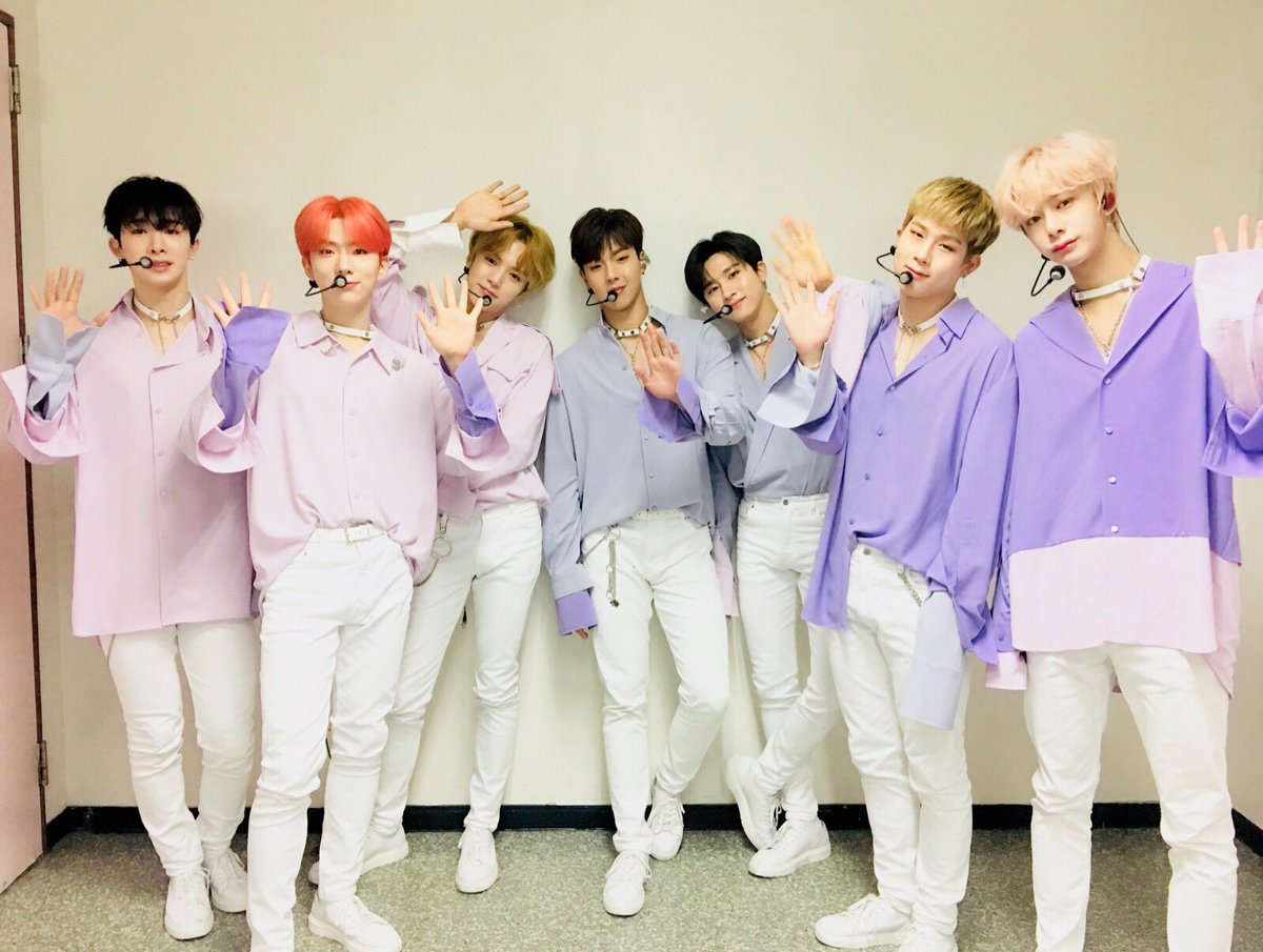 MONSTAXMY's tweet photo. [#MONSTA_X]
180429 #MONSTAX
#SBS #Inkigayo
#JEALOUSY stage complete✔️

Thank you to all the fans for showing lots of love and support until the last #JEALOUSY stage! 

#ThankYouMonbebe #LetsMeetAgainSoon #Monbebe https://t.co/XPnQPemR0I