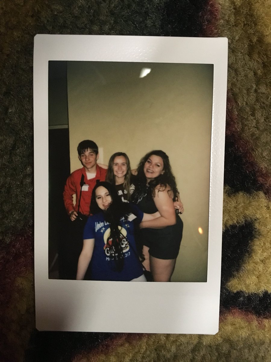 _crescendoll_'s tweet photo. oof the fact that this is my last JSA convention is hitting me really hard rn :’((( #ORVSS18 #SpringState https://t.co/jIwdIj11X6