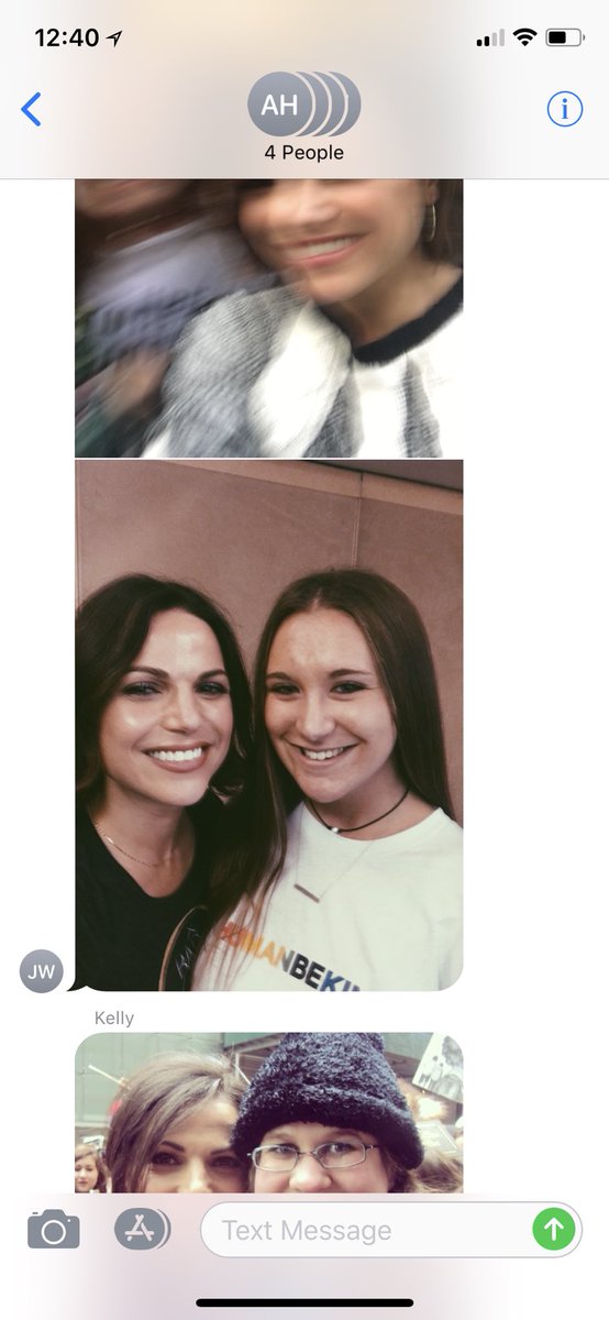 londie232's tweet photo. When your friends sends their selfies of @LanaParrilla in a text message and your still waiting on a Selfie!!! 😩😩😩😭😭😂 Lana I want a selfie with you!! 😂😘@EvilRegal715 @jackie_wonica3 @amberelf @BroadwayKelly https://t.co/lR7KPsAPfB