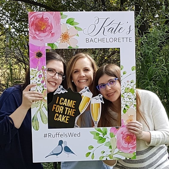 Paperkutz_SA's tweet photo. I had the best fun making pigeon themed goodies for my beautiful niece's @kate_els bachelorette party. Can't wait for the wedding 😍😁
#ruffelswed #wedding #bachelorette #pigeon #selfieframe #photoprop #caketopper #cupcaketopper #badge #bride #groom #bridesmate #paperkutzsa https://t.co/47VXlRMdvC