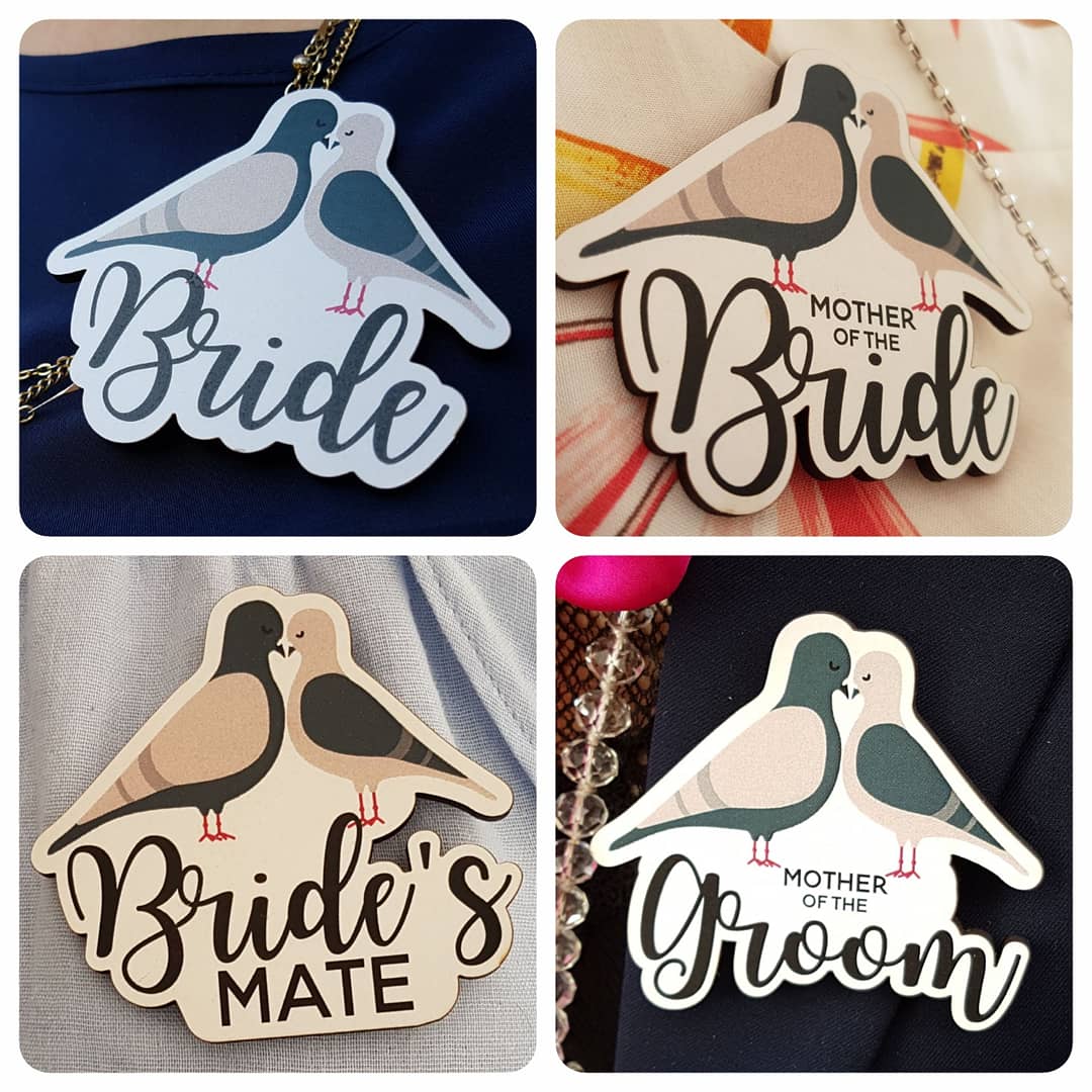 Paperkutz_SA's tweet photo. I had the best fun making pigeon themed goodies for my beautiful niece's @kate_els bachelorette party. Can't wait for the wedding 😍😁
#ruffelswed #wedding #bachelorette #pigeon #selfieframe #photoprop #caketopper #cupcaketopper #badge #bride #groom #bridesmate #paperkutzsa https://t.co/47VXlRMdvC