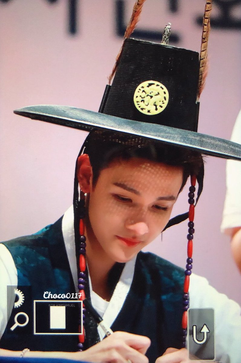 Choco020117's tweet photo. 180429 팬싸
 @bravepunch0117 
#사무엘 #Samuel #サムエル #ONE https://t.co/Gnzu86xBdQ