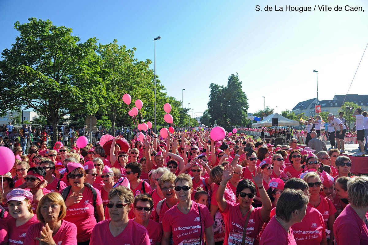 CaenOfficiel's tweet photo. 🤾‍♀️ Par ici les sportives ! La #Rochambelle, course-marche féminine de 5km au profit de la lutte c/ le #Cancer, revient le 9 juin 💞 Inscriptions à partir de 7 ans pour la marche et 16 ans pour la course. On compte sur vous 😍 https://t.co/L62Pl39TH5 #ObjectifCDLL #CDLL #Caen https://t.co/UGzgcs4odh
