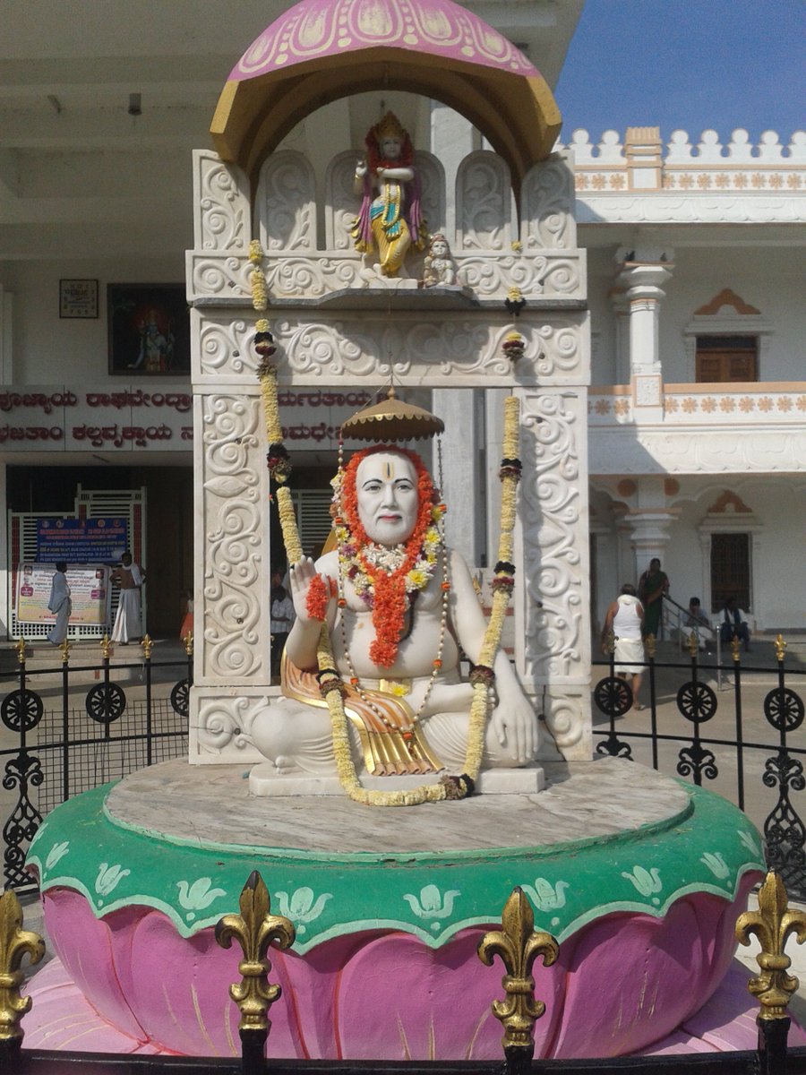 shivarajsrk20's tweet image. jaggesh jee you are blessed by raghavendra rayaru,,,already you win