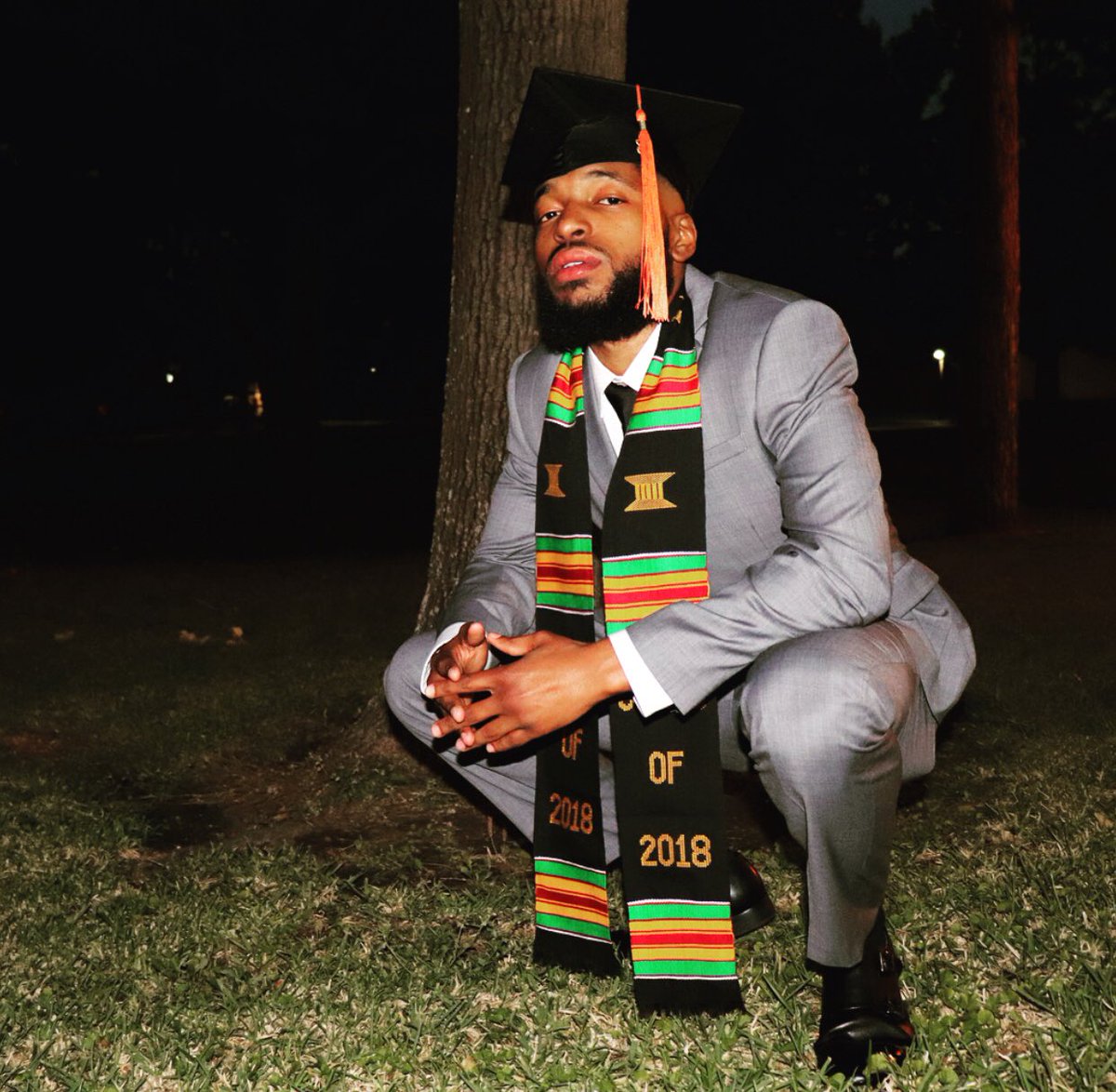 MrEngineer_94's tweet image. “I leveled up I feel important”
#PVAMU18 #GradSzn #BlackProfessionals #BlackEngineers