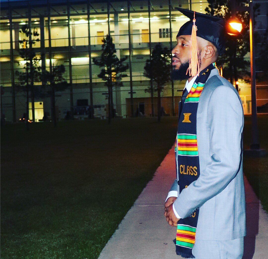 MrEngineer_94's tweet image. “I leveled up I feel important”
#PVAMU18 #GradSzn #BlackProfessionals #BlackEngineers