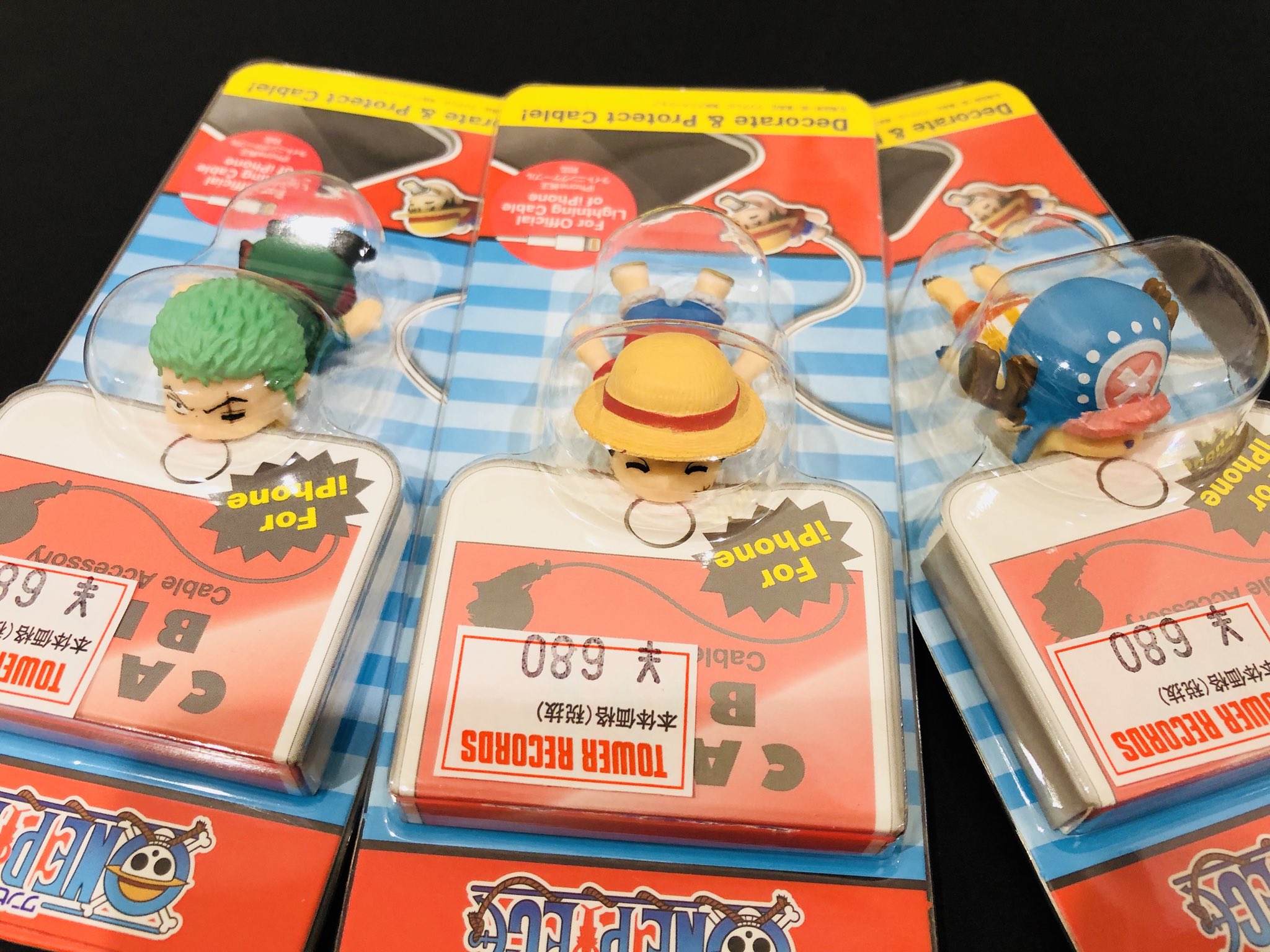 タワーレコード大高店 Cable Bite Newアイテム入荷 ガブっと噛み付くケーブルアクセサリー ケーブルバイト 銀魂 エリザベス 定春 ドラゴンボール超 悟空 スーパーサイヤ人悟空 ワンピース ルフィ ゾロ チョッパー シンゴジラ