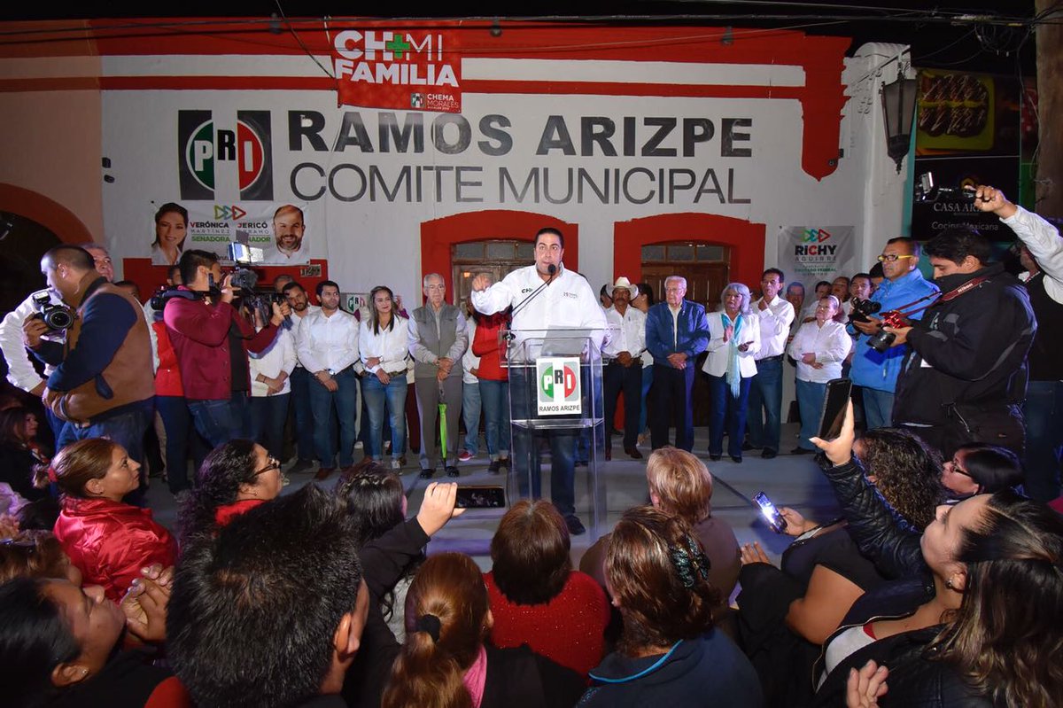 PRIMx_Coah's tweet photo. ¡Coahuila #AvanzaContigo! Estamos listos vamos con todo ¡ #UnidosSomosMásFuertes! #YoMero4x4 #VotaPRI #EnTodasPartes https://t.co/Ne5XflAGii