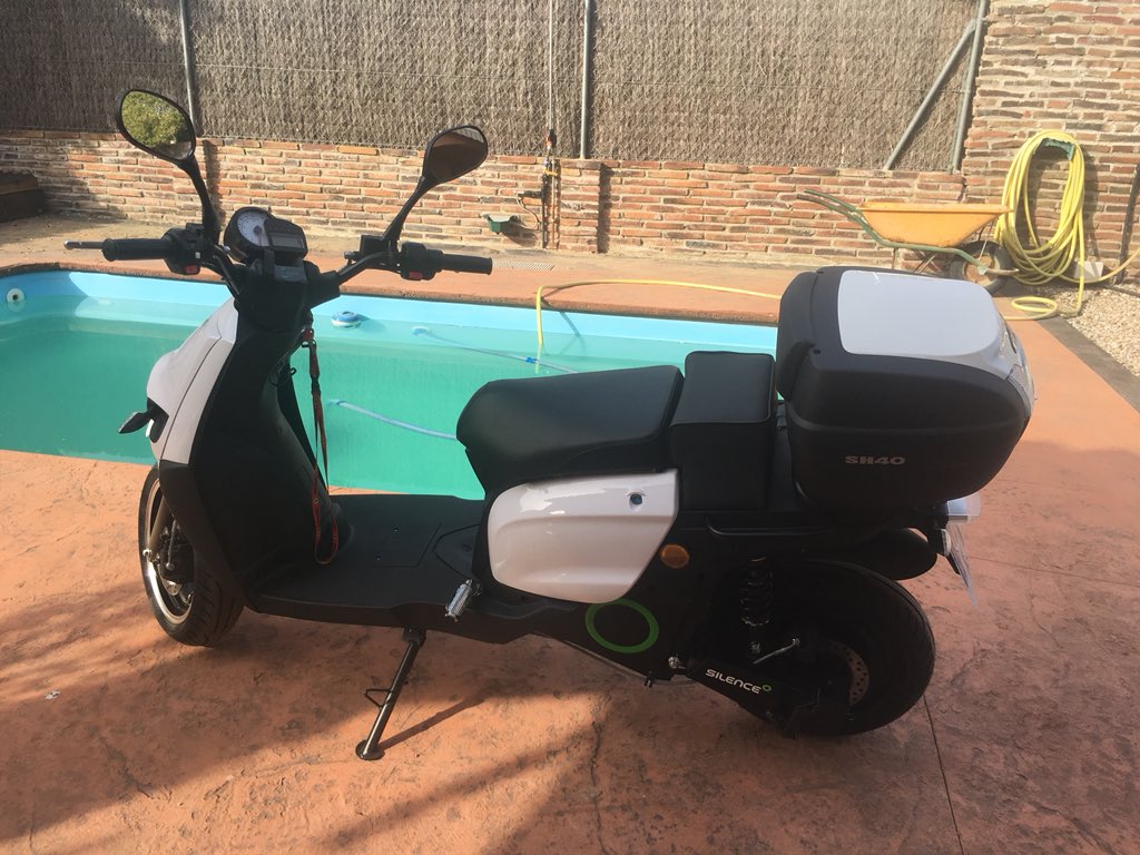 _Zero_emissions's tweet photo. Aun quedan fondos para la ayuda a la adquisición de las @scooterelectrica @Silence S02 reserva ya tu moto 626260954 https://t.co/LNpoyUl6G8