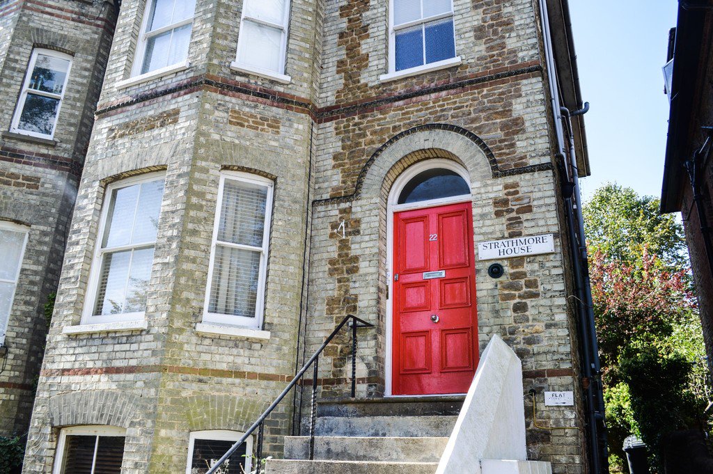 TheHomeCloud's tweet photo. LET AGREED - #GUILDFORD #onebed #period #property # centrallocation #town https://t.co/OFIg4LDAXF