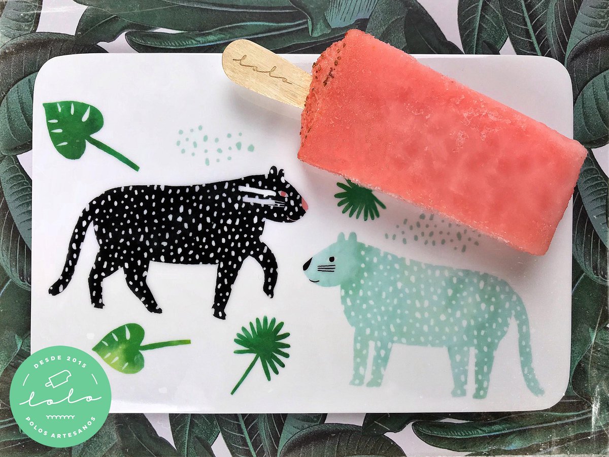 Te cuento mi plan de hoy. Me he levantado más bien prontito, voy a salir a por pan y algún caprichillo para desayunar como una señora, luego he quedado para tomar el vermut y comer por Malasaña y de postre... ¡LOLOOOOOOOOOOO! Va a ser un gran domingo.