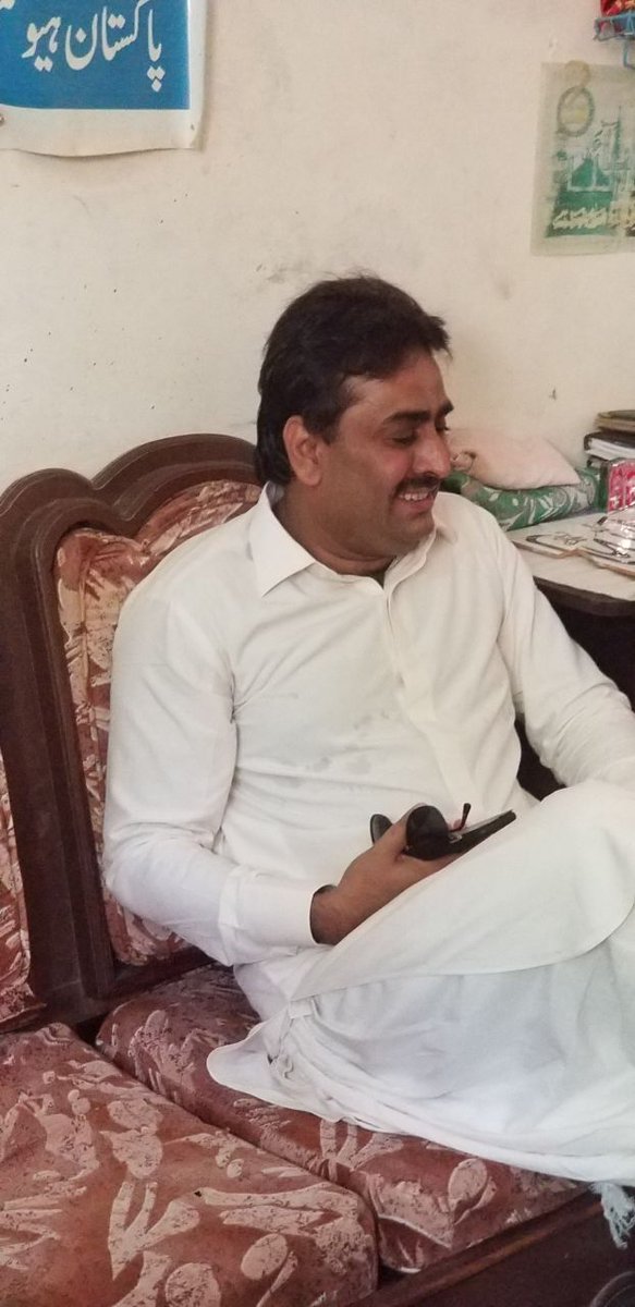 ZuaidJunejo1's tweet image. #PPP Minister #LocalGovtSindh Mr @jamkhanshoro Offered Condolance with Mr Mazoor Mangi On death of his Mother at Waqar Town Ward No.15 M.C,Q Qasimabad #Hyderabad .
