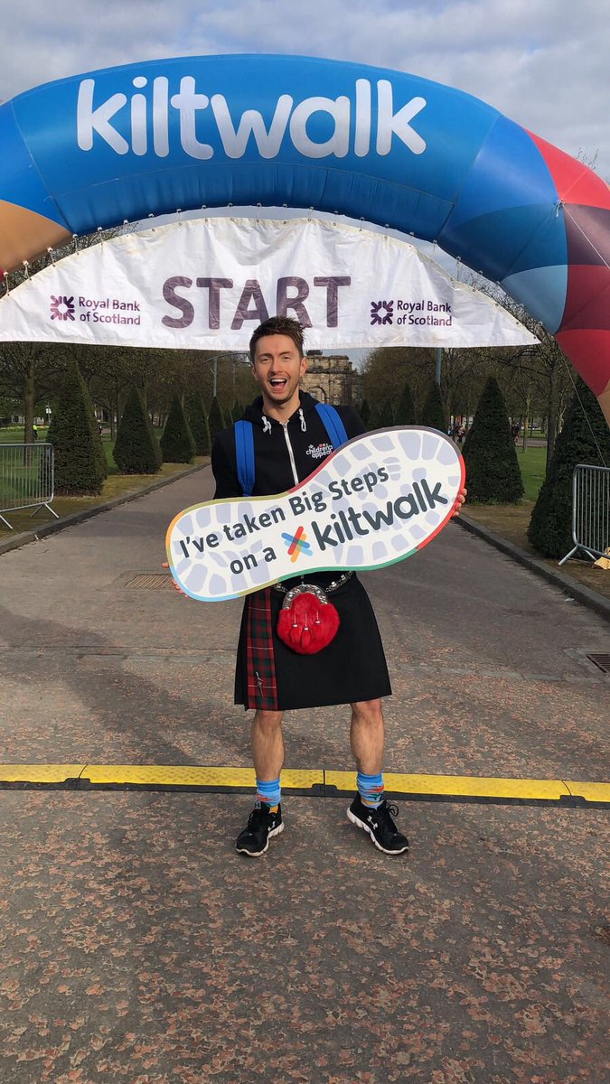 thekiltwalk's tweet photo. Shoutout to @WeAreSTV’s Legendary weatherman @SeanBattySTV for bringing the sun with him today 🌞 Sean will have a weather forecast just for Kiltwalkers shortly... #KiltwalkGlasgow https://t.co/SDC2H4Ht9P