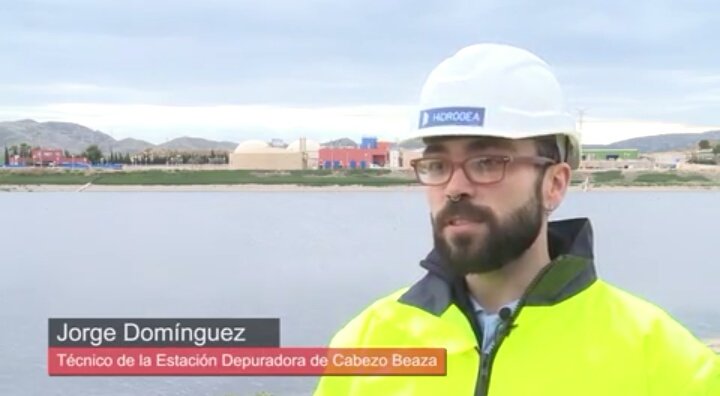 AntonioGarPas's tweet photo. "El agua reutilizada salva la producción a los agricultores en zonas de sequía"
No te pierdas el vídeo de esta noticia
Conoce el caso de la regeneración de aguas residuales de la EDAR de Cabezo Beaza (Murcia) para su uso en agricultura
https://t.co/DyRElLo4P1 
@abc_es
@ecogallego https://t.co/MkBGjkZQoi