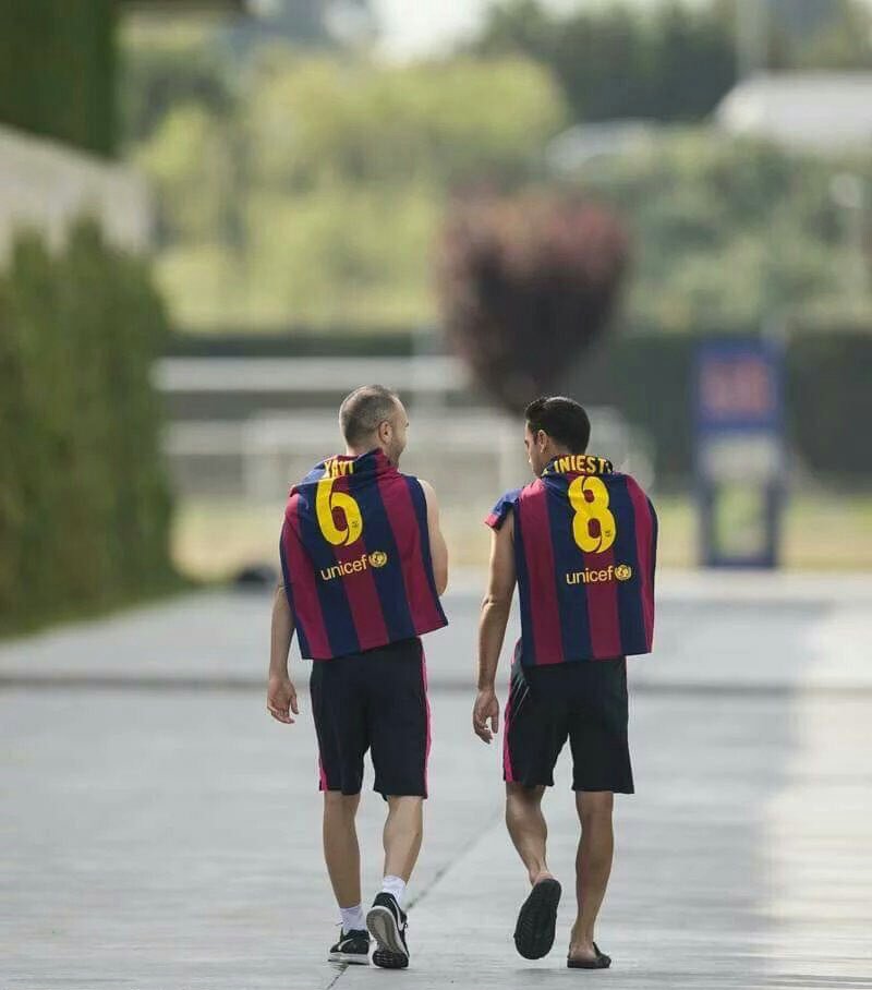 Foot4Lovers's tweet photo. Une photo, deux légendes 😍 https://t.co/qc9x481Urt
