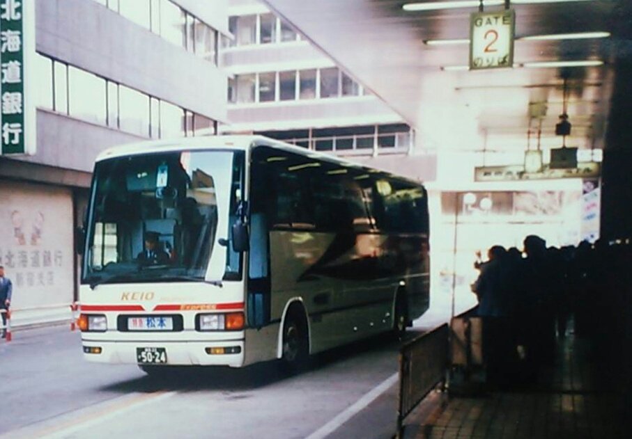 中央高速バス新宿～松本線松本行き 三菱エアロクイーンMS729 平成元年4