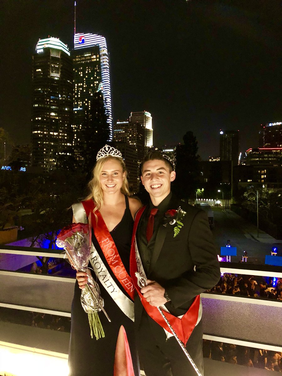 kinghswolves's tweet photo. Congratulations to our King Matthew Sylvester and Queen Lauren Vitort ππ #Prom2018 #KingWolves https://t.co/z9WMZwhH0O