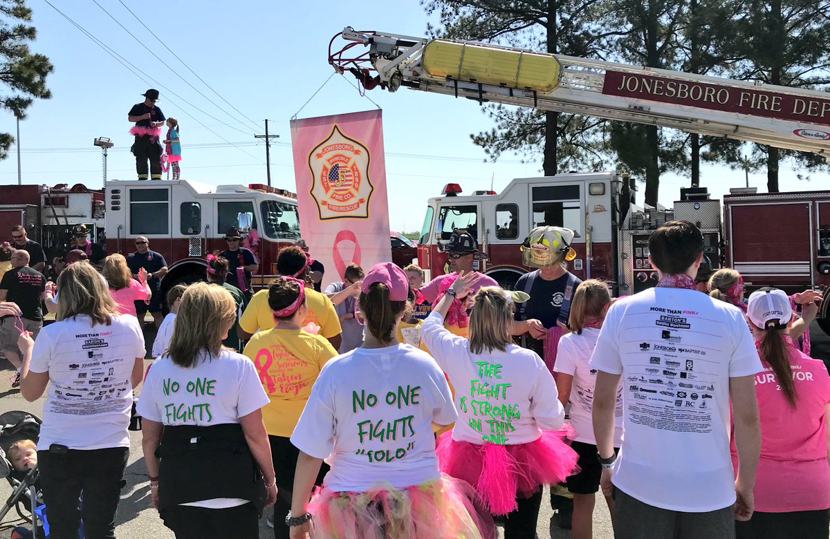 kdamp's tweet photo. @Local3718 @ArkansasState @1079KFIN @kissjonesboro @SusanGKomen1 @SusanGKomen It was great to see you guys out there near the end of the race. Thanks for supporting this great effort! https://t.co/zErGDvMp17