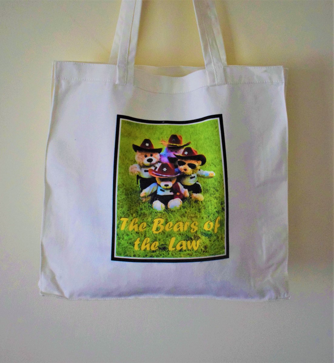 BearsWithStyal's tweet photo. I have finally recieved my @Thebearofthelaw #totebag which are now on sale on Etsy. 

Hope you like them. Why not have a look.
https://t.co/KYmq3gvdtD https://t.co/X7ircJl291