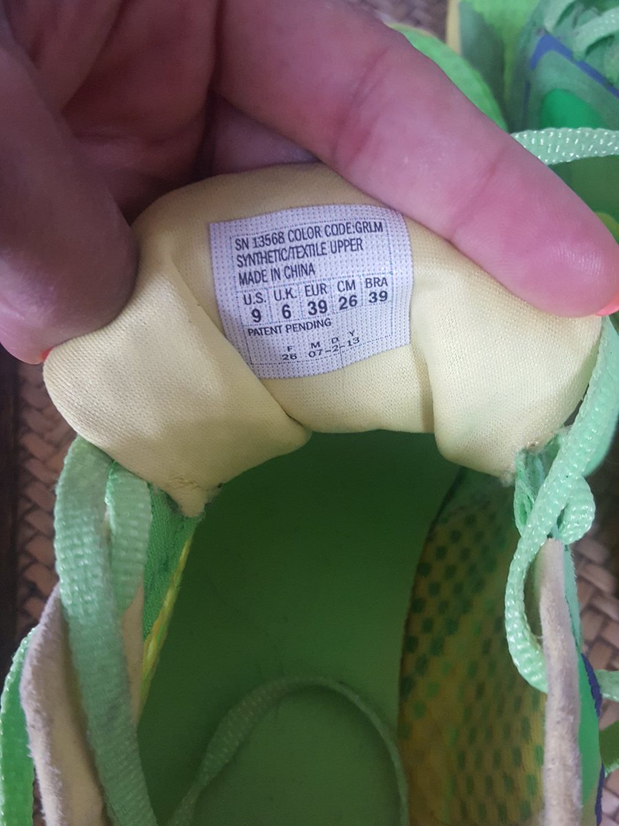 Supergal007's tweet photo. FOR SALE - £30
SKETCHERS 
UK Size 6
Anyone want them??
#movinghousesale https://t.co/fI4PLwfUYp