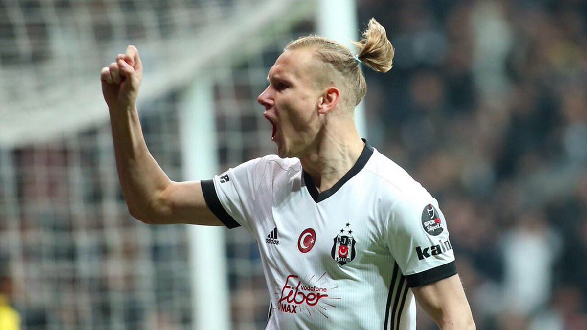Bugün Domagoj Vida n n do um günü!  

Happy birthday Domagoj Vida! 