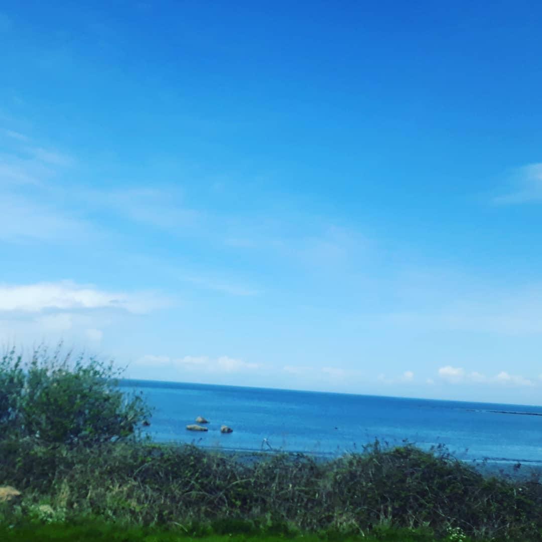 lilrenu's tweet photo. My eyes feel heavy as tears fall, my heart is hollow as it tries to let go. I hate leaving a place behind...a trace of it I'll always take, and my memories it will hold. 😔😔😢💔❤ #missalready https://t.co/hx1cFeLftN