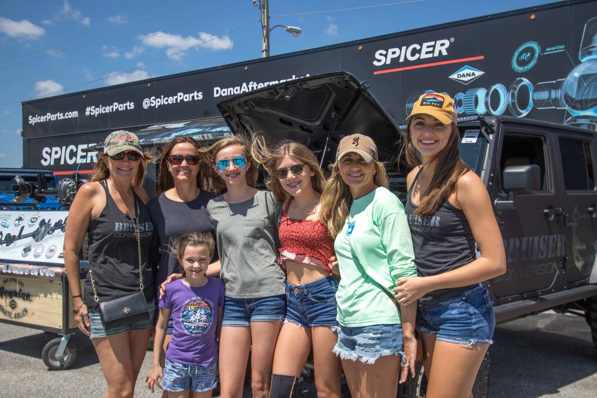 spicerparts's tweet photo. Thank you Daytona! Team #SpicerParts is wrapping up a tremendous week at @JeepBeach in Daytona Beach!
+ Coming up: @bantamjeepfest and @ToledoJeepFest .
https://t.co/ORnD2On2dW
#UltimateDana60 #Dana44AdvanTEK #AdvanTEK #JeepBeach2018T https://t.co/19vKQZl9qb