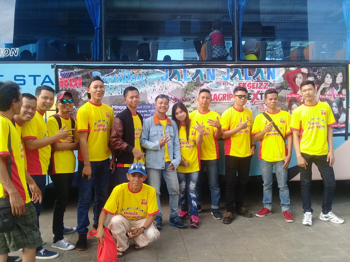 Uchuf17's tweet photo. #JJERDI2018 #JJERDI @rdi971 @FansClubRDI971 #SnowBayTmii
#TamanMiniIndinesia  
#BIS1 https://t.co/FvmgRThO4G