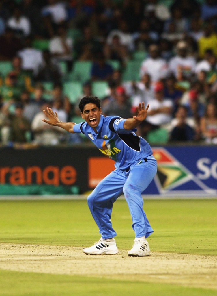 Happy Birthday Ashish Nehra

* Only Indian to take 6-fer twice in ODIs 