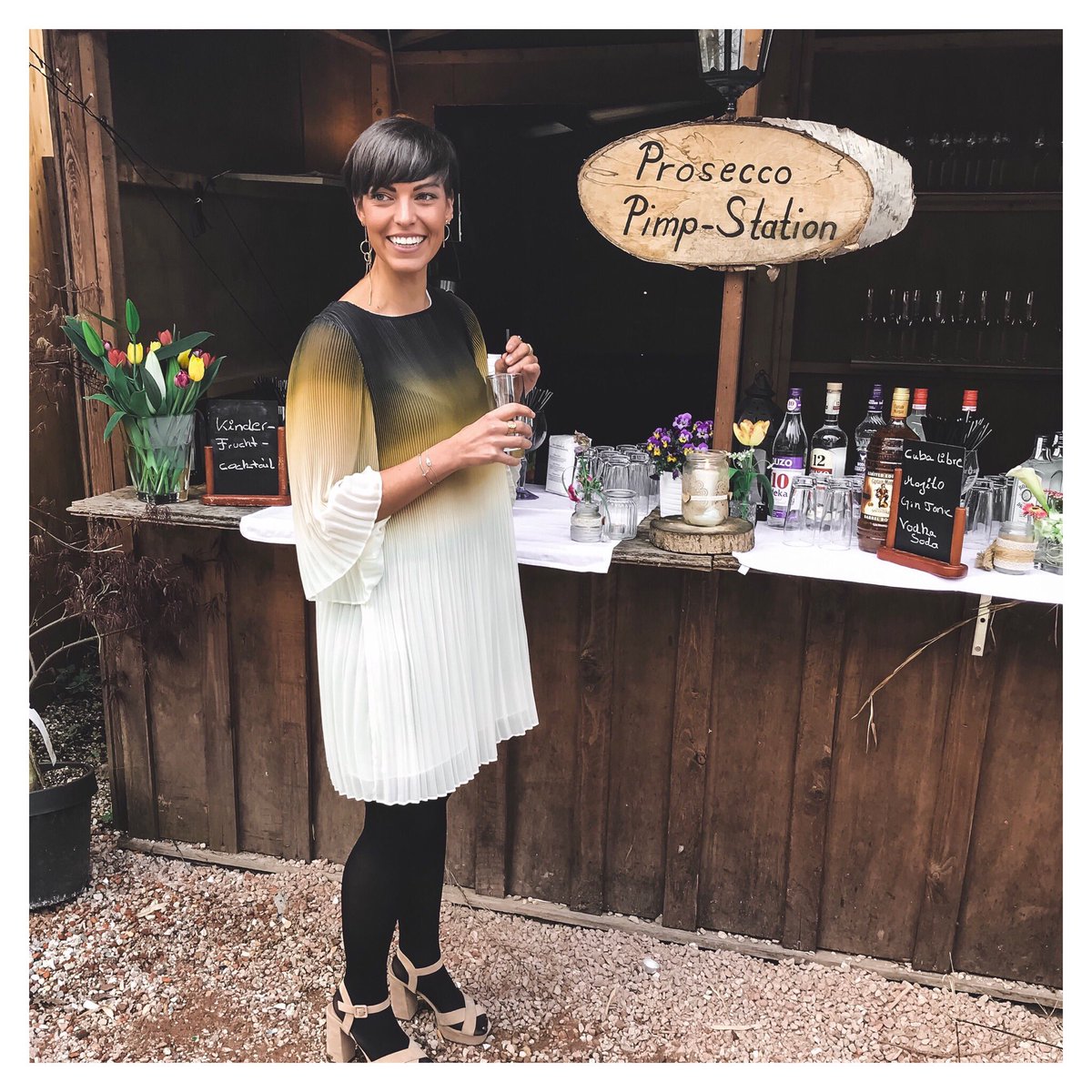 ALLSTUFFINEED's tweet photo. On Friday we started the wedding season. 🍾👰🏻🤵🏼🕊 https://t.co/AxumtqJMlI