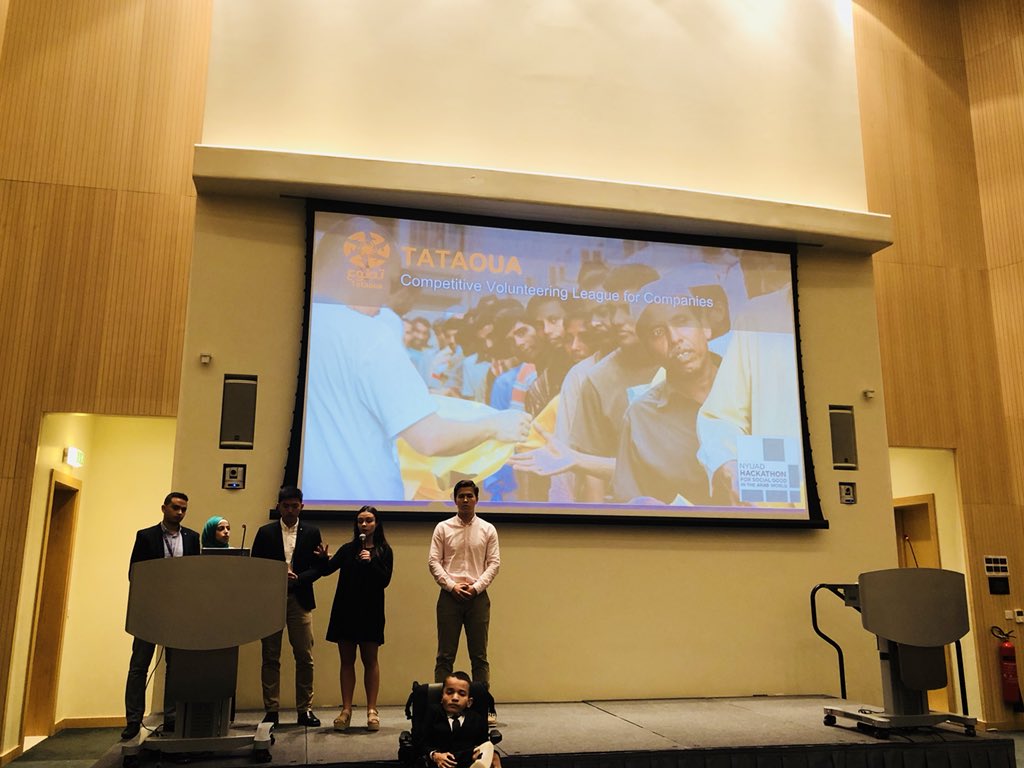 Team TATAOUA presenting “Competitive Volunteering League for Companies” in #NYUADhack for #socialgood in #ArabWorld !
