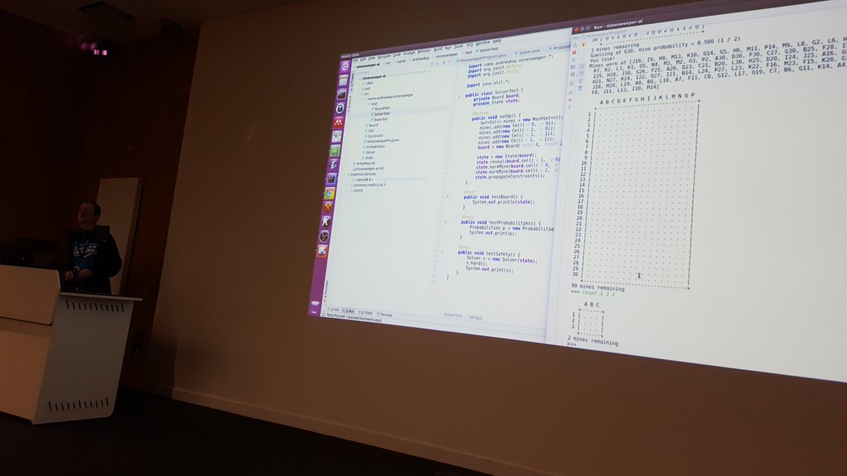 BullHacks's tweet photo. MineSweeper AI showing the 'perfect' Minesweeper AI! https://t.co/nCpqUCMFIc