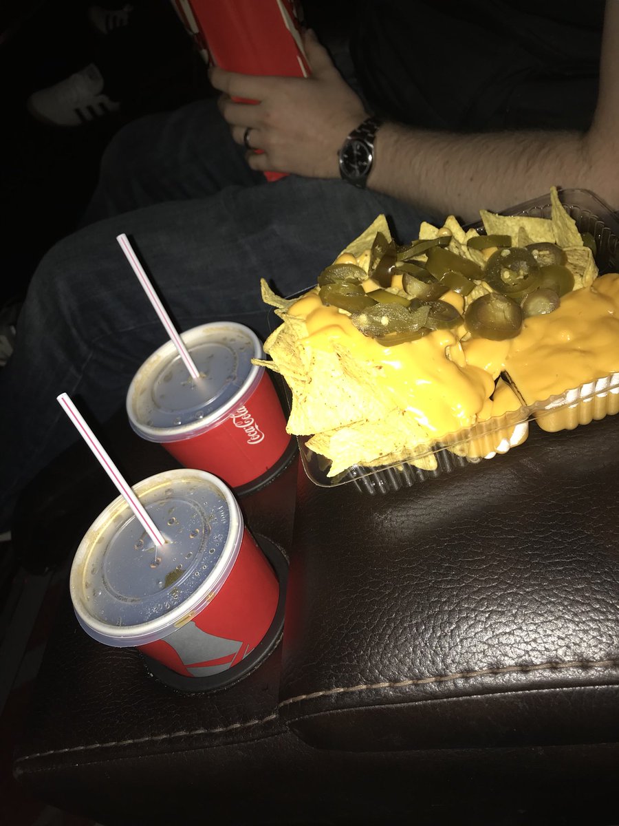 nix909's tweet photo. Amazing service from Kieran at @OdysseyCinemas #givehimabonus #infinitywar #VIP #sundaycinema https://t.co/cSrPseNpg9
