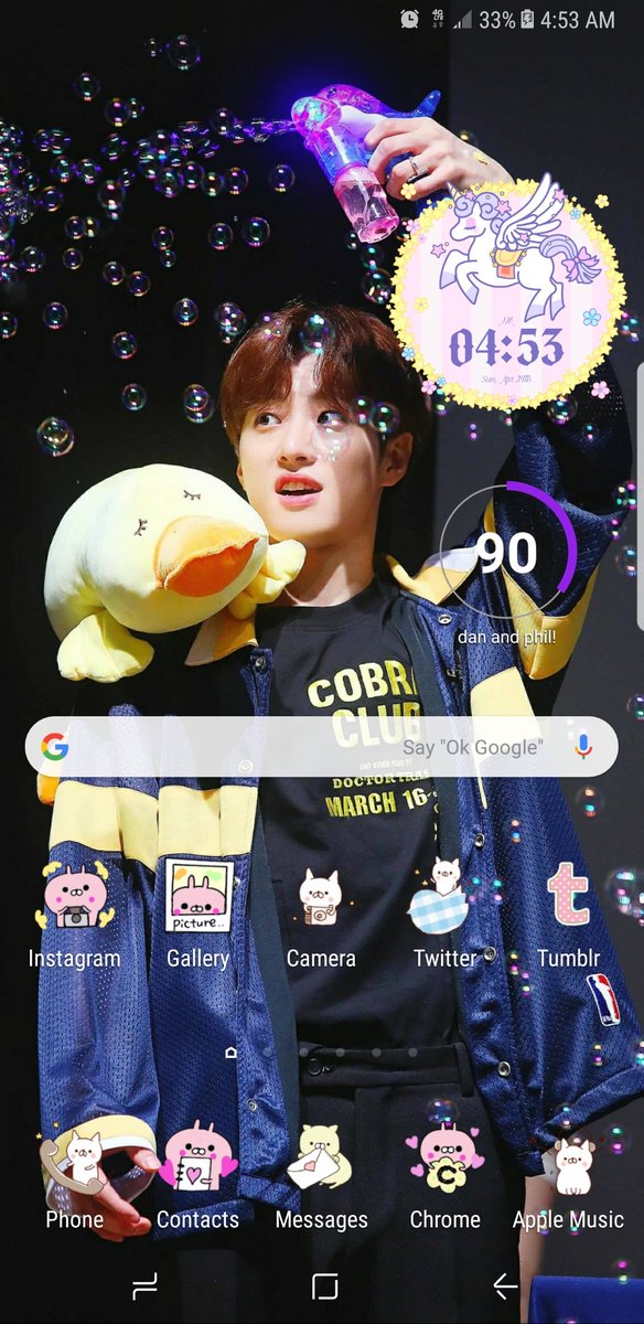 finally changed my home screen because feel duck is the cutest~