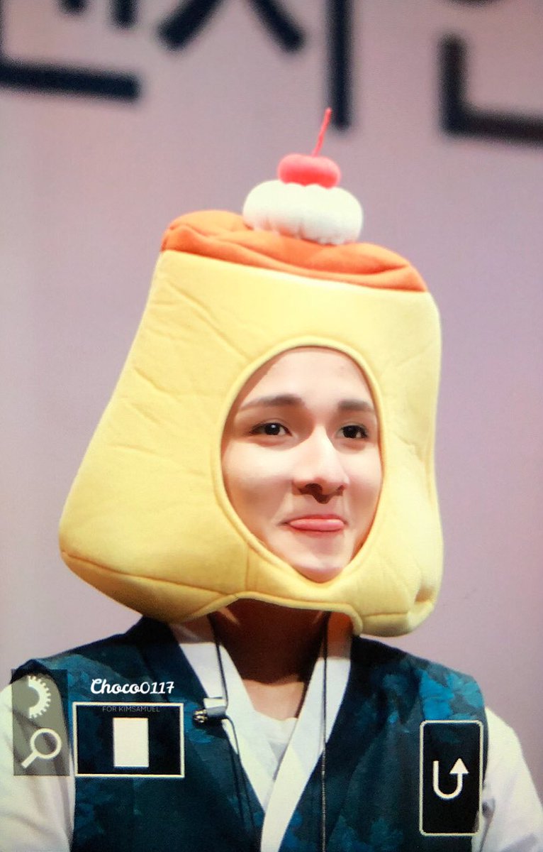 Choco020117's tweet photo. 180429 팬싸
푸딩이당🍮
 @bravepunch0117 
#사무엘 #Samuel #サムエル #ONE https://t.co/f8mTijnZu3