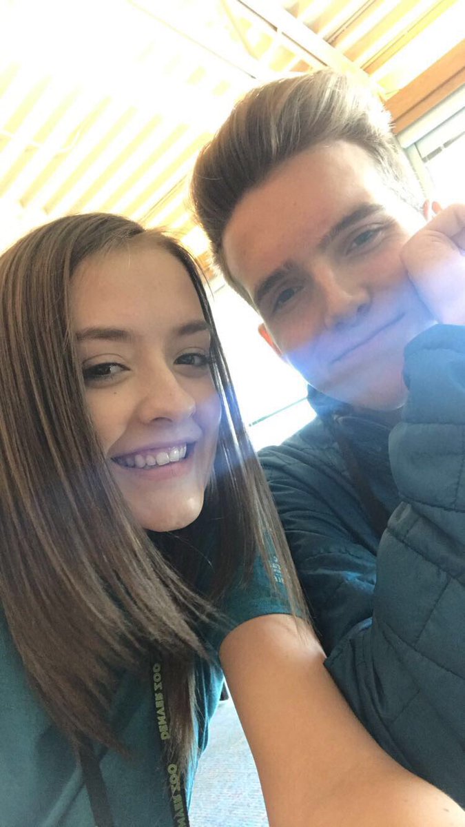 holly_painter8's tweet photo. I'm late, but happy happy birthday @samuel_craig1 I am so grateful to have someone as amazing as you in my life. I hope your birthday rocked🤘🏻🎉🎊 I love you💗💘💖 https://t.co/VHeYE2PqUo