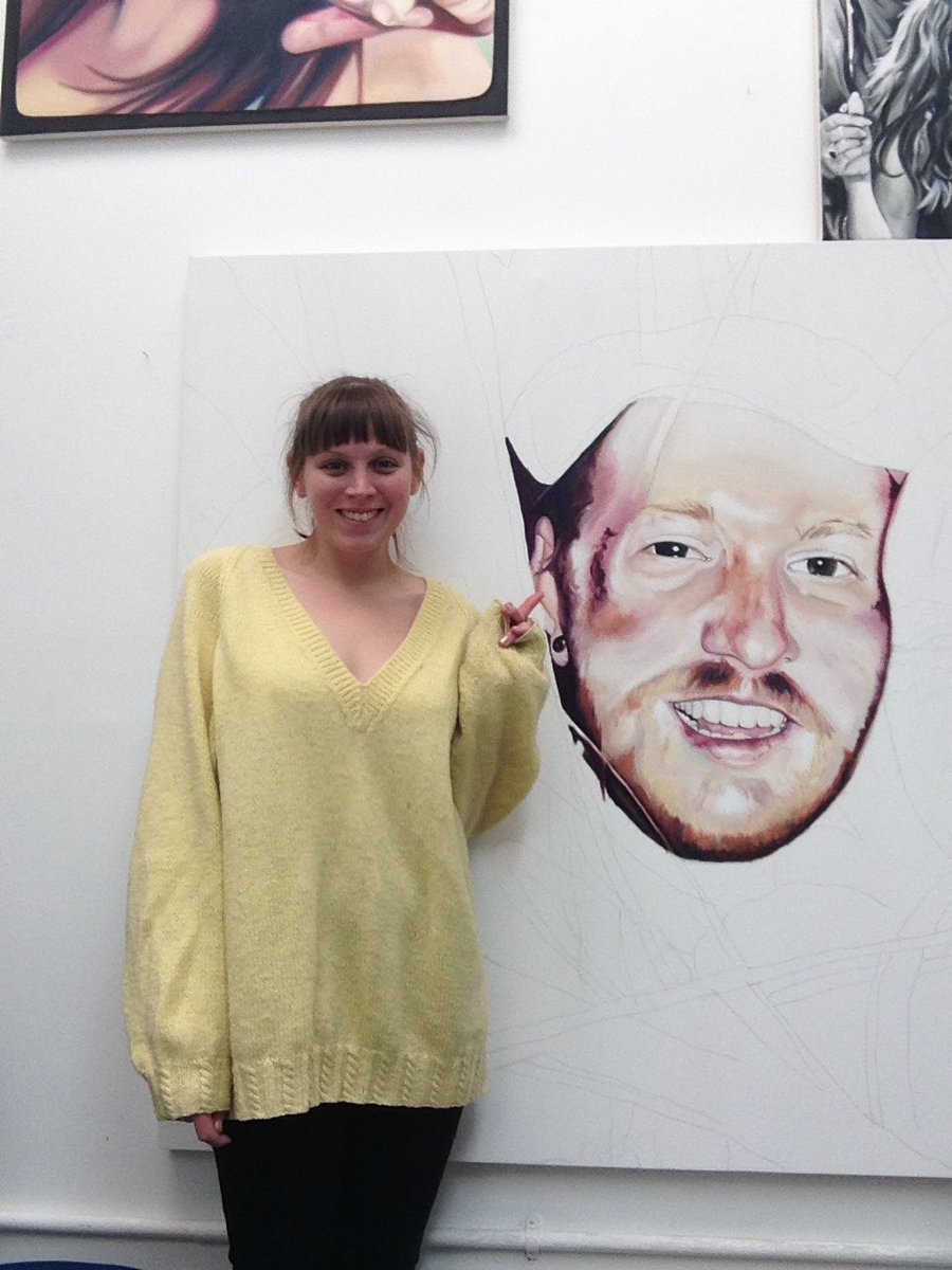 I'm painting again! #art #fineart #portrait #painting #floatinghead #oilpaint #oilpaintings #mylove #bristol #bristolart #bvstudios #studio #studiosaturday #colour