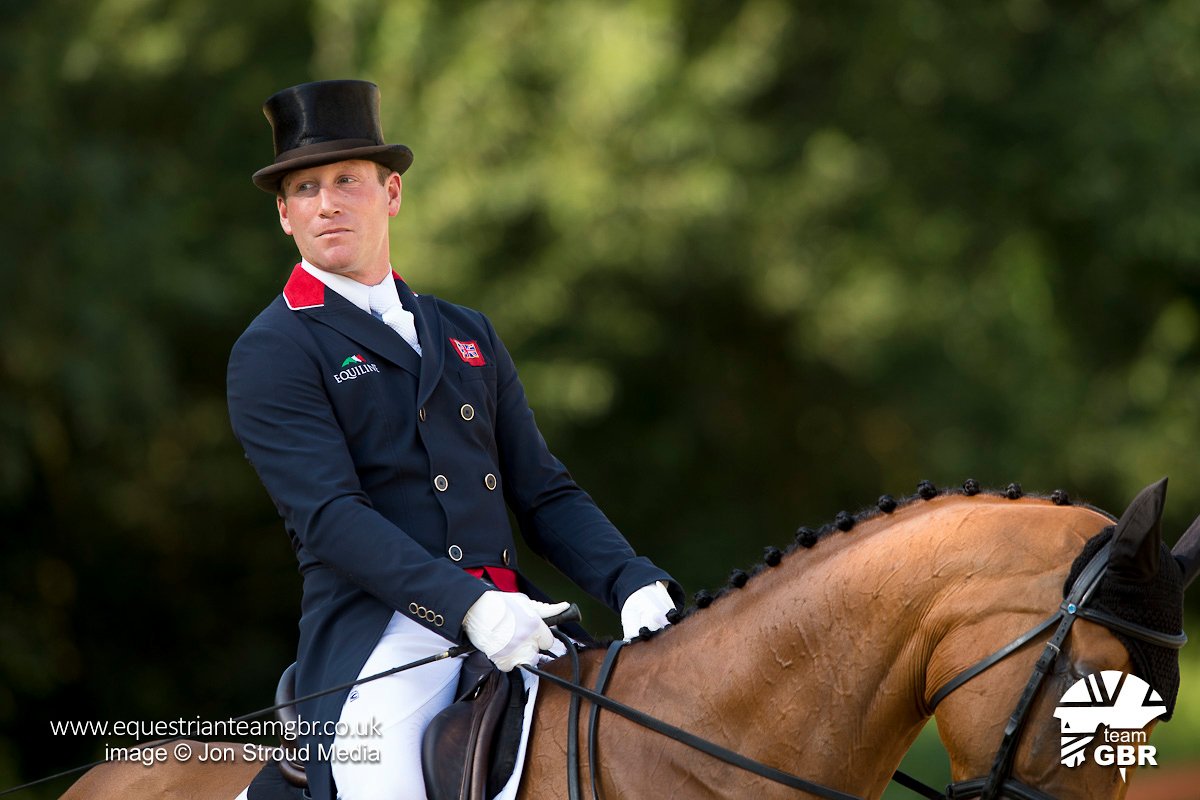 BritEquestrian's tweet photo. .@Oliver_Townend has two horses in contention for the CCI4* in Kentucky after going clear and inside the time with both Cooley Master Class and MHS King Joules in the XC yesterday! 🇬🇧 

Watch the final jumping phase later today at 17.50 BST on FEI TV and on the @USEFNetwork https://t.co/98fbHwF1OV