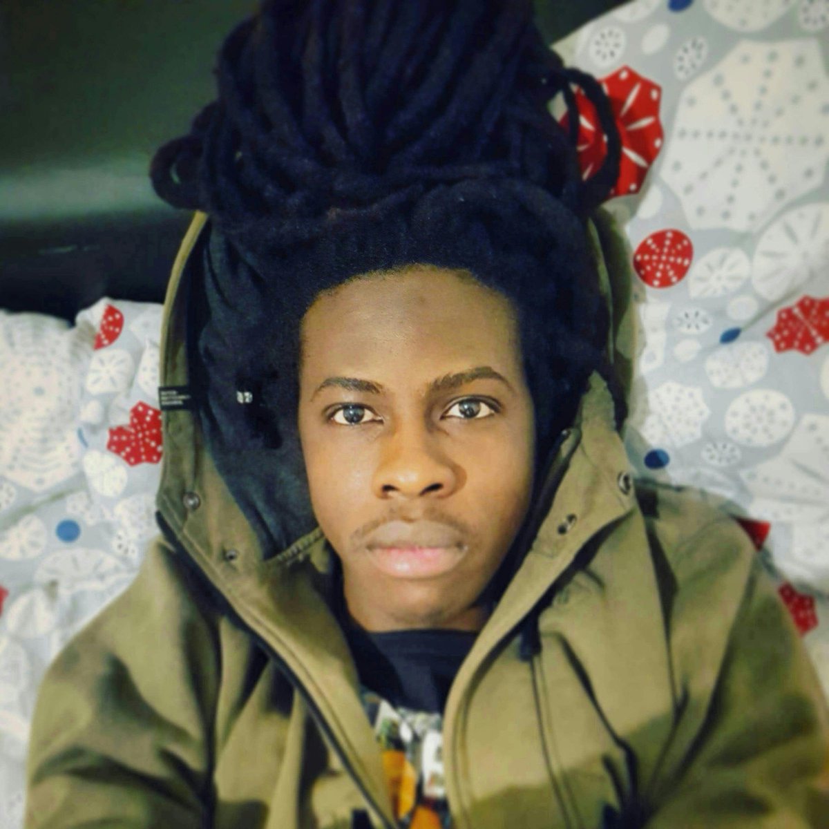 NonyboneDabless's tweet photo. #NouvellePhotoDeProfil https://t.co/9NEWGjRJwm