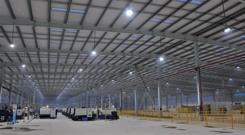 LWS_lighting's tweet photo. Highbay LED Luminaires for warehouses, industrial settings and large spaces.
#industriallighting #highbaylights #warehouselighting #LED #lightingsolutions #warehouse #lwslighting https://t.co/KP0jd6P3Rk