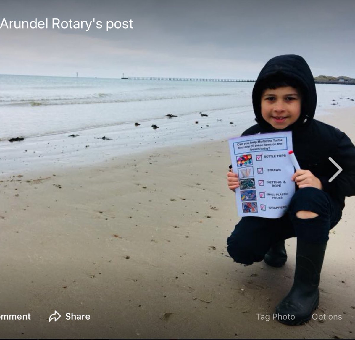 RotaryArundel's tweet photo. Our beach clean is well away. 😊 https://t.co/5UeqCORMjC