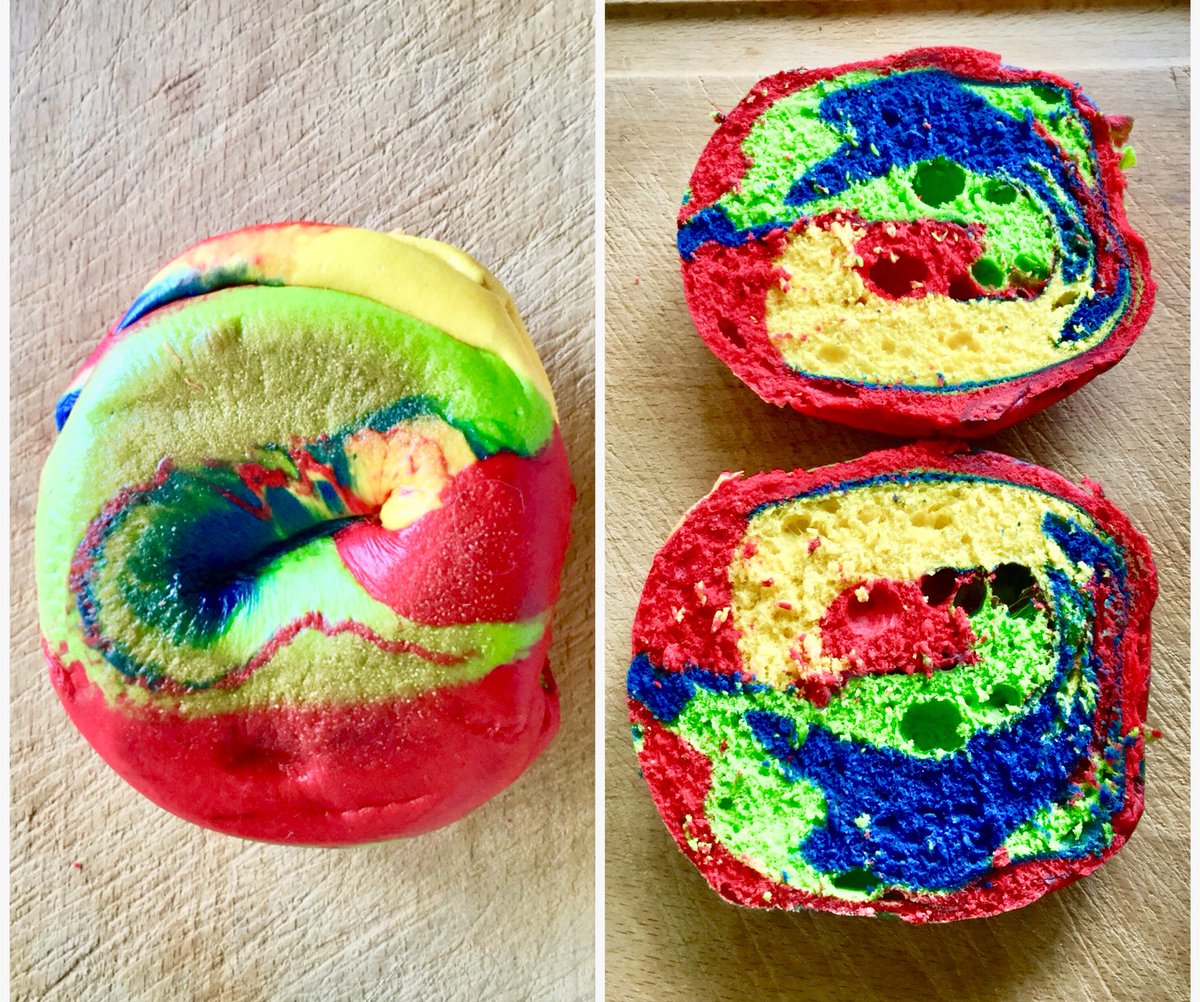 sweetpud1965's tweet photo. Play-Doh or rainbow bagel from #beigelshop ? #theyellowone #bricklane #london #breakfast https://t.co/tAq9vzZGHW