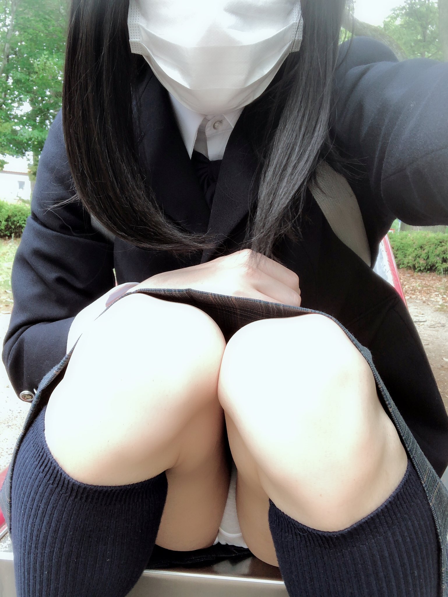 滑り台　パンチラ 