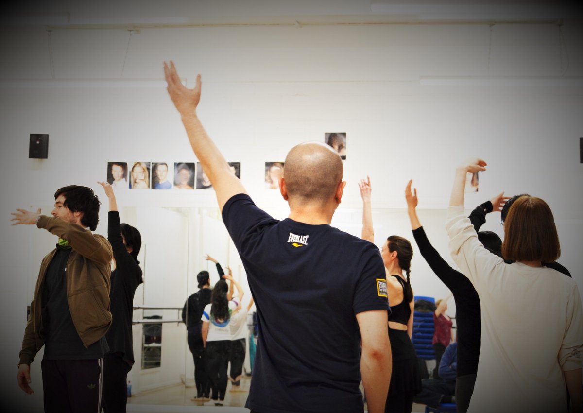 Movein2Welbng's tweet photo. Happy #InternationalDanceDay and World Dance for Parkinson's Day #WDFPD What an apt occasion to re-share this video! Happy dancing world! #Dance https://t.co/B1AHD0D2S4 https://t.co/8WJy5qVHi7