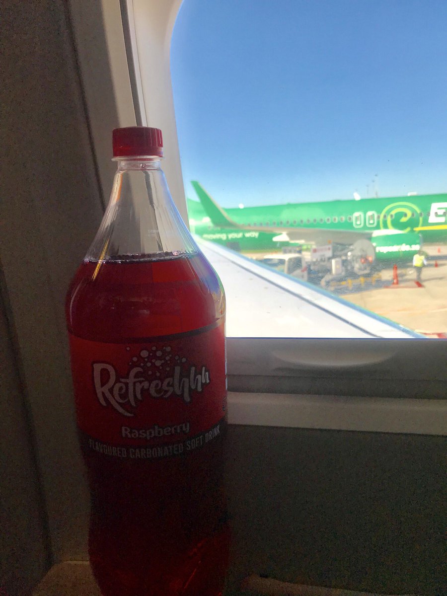 LynnNagel1's tweet photo. @Refreshhh_ZA #FeelTheFizz #Refreshhh Raspberry so #muchlove always with me.On flight back home from #Durban to #CapeTown https://t.co/qUtKdxcr5v