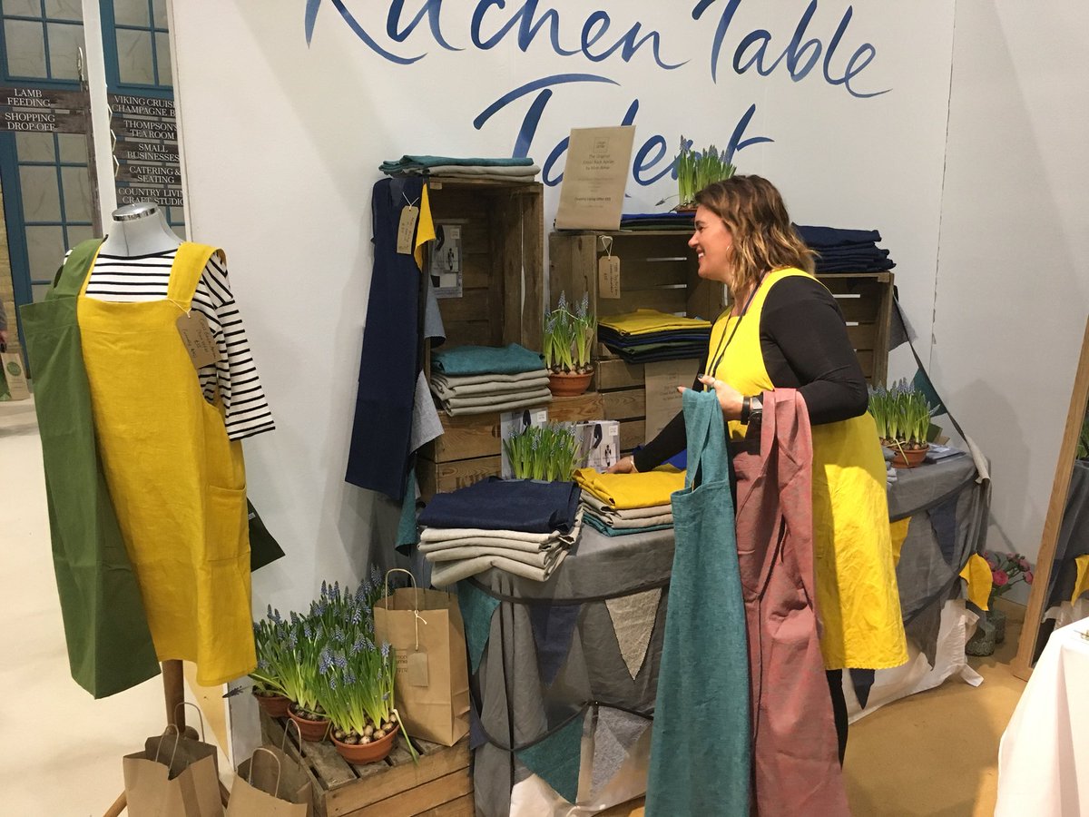 monamieliving's tweet photo. Final day with our beautiful cross back aprons @CLFairs - come and see us for a natter... #countrylivingfair #crossbackaprons
#alexandrapalace https://t.co/1Ly9AaEs5k