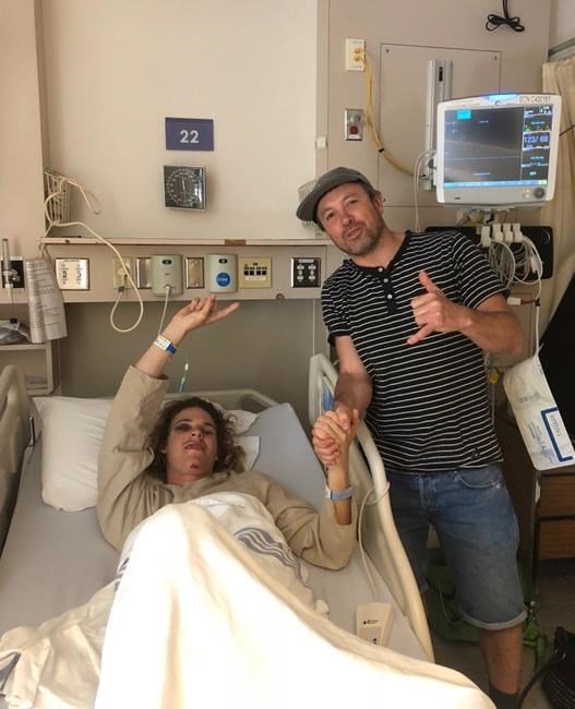 U.S. snowboarder Brock Crouch survives being buried by avalanche near Whistler.  ottawamatters.com/national-news/… https://t.co/LeQi80mNg1