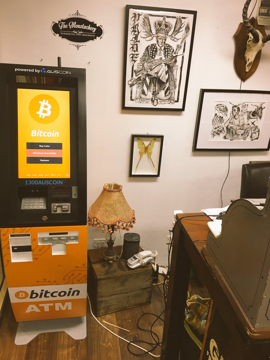 Taity44's tweet photo. When your barber gets it 💈✂️ #btc https://t.co/0qKde0sm6I