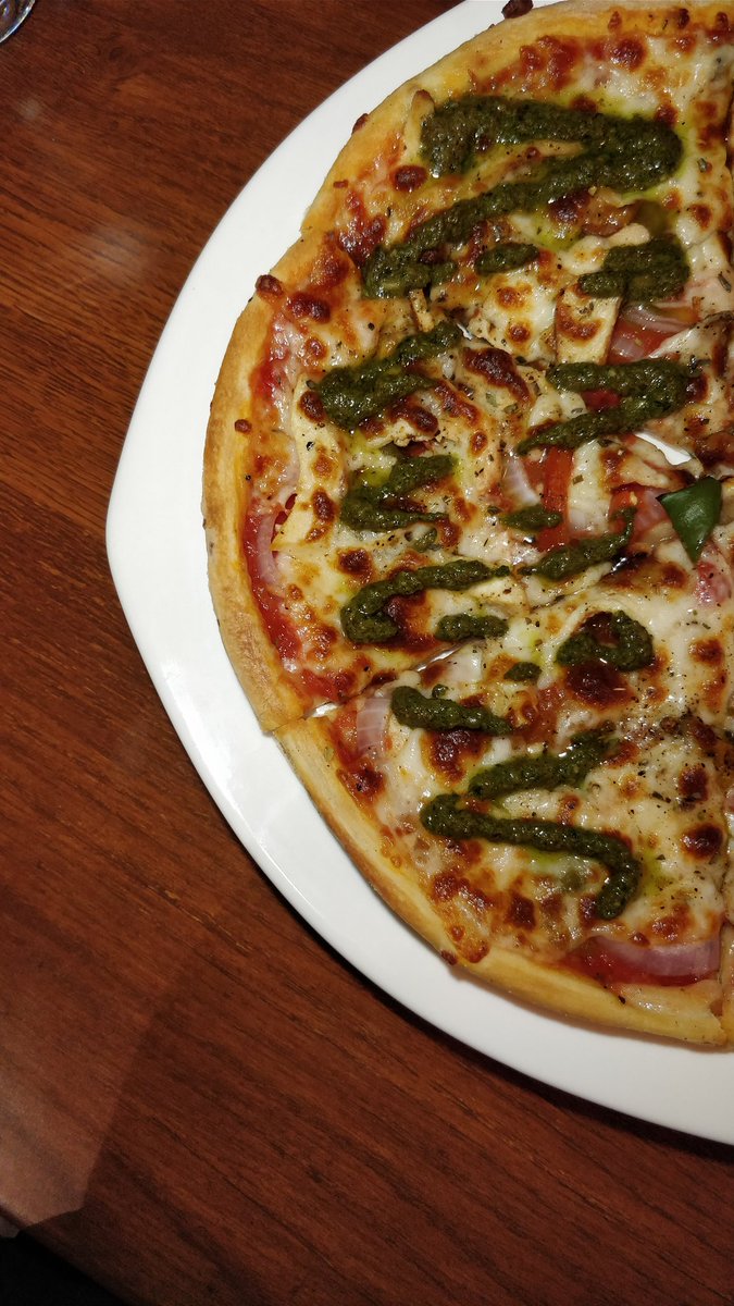 A2Afreen's tweet photo. Something Italian, something delicious. That's what Pi bar and Kitchen offers, located at #Andheri, #Lokhandwala.

Know more about the place here: https://t.co/ZbXk8VO5w9

#AafEats #UnfilteredDotIn #PlacesToEatInAndheri #PizzaPlaces https://t.co/fnhJlKF2zi