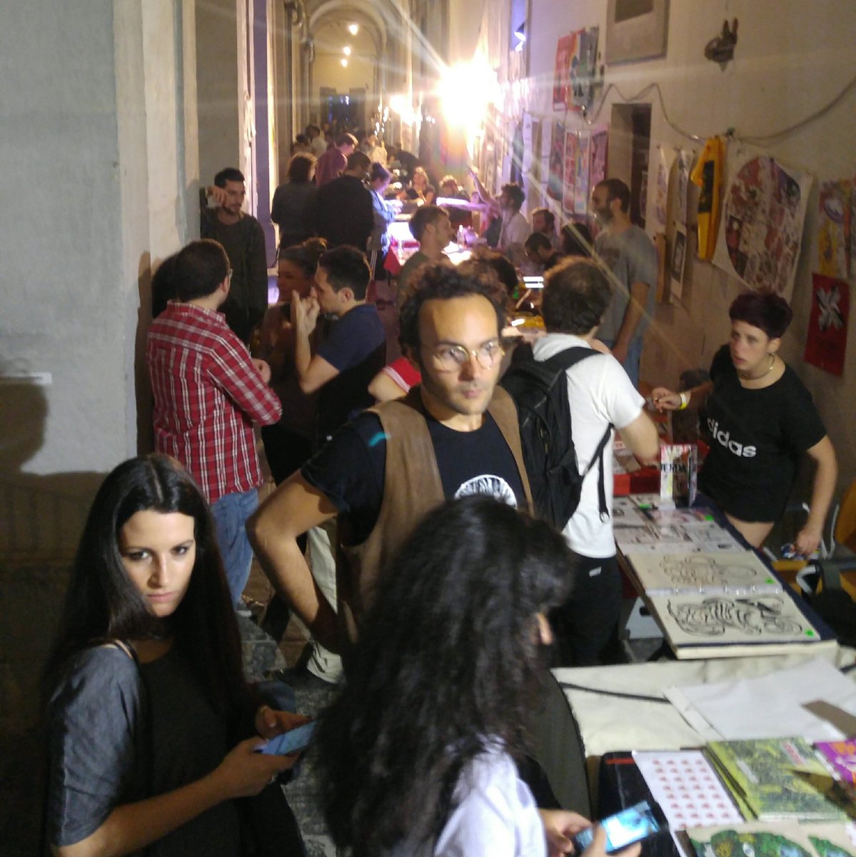 NaDirCollective's tweet photo. Un ex carcere minorile adesso spazio di aggregazione e libertร #ScugnizzoLiberato
Qui nasce e continua il #UeFest festival dell'illustrazione e fumetto alternativo a #Napoli #Comicon #ComiconOFF
@fumettologica @NapoliCOMICON @alinocomicon https://t.co/HQwW2RGBsP